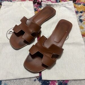 Hermes Oran sandals